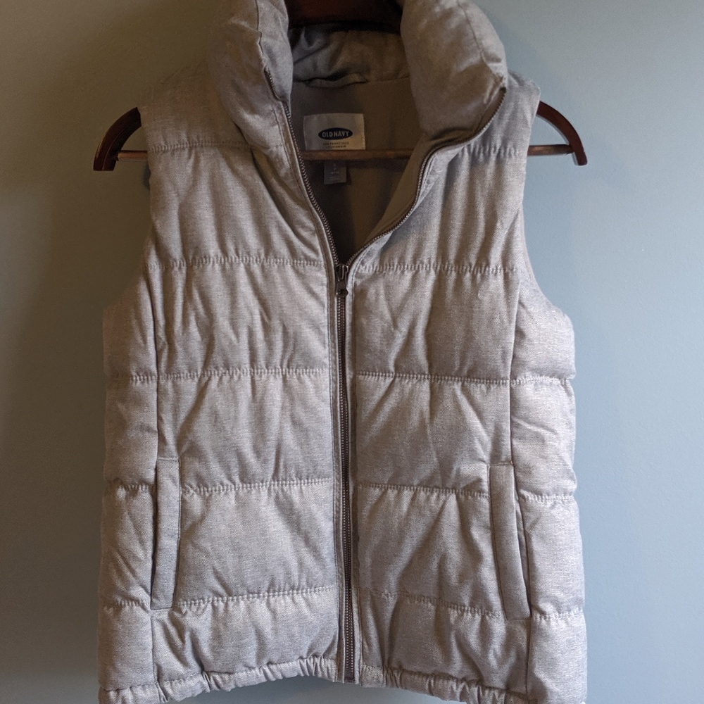 Old Navy Puffy Vest